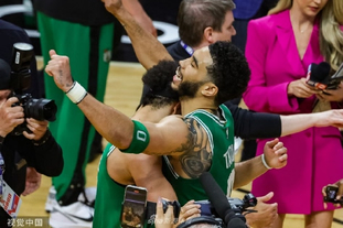 图片报：米兰对金玟哉感兴趣，在今夏就曾观察过他（图片报：AC米兰有意金玟哉，今夏已派员考察）