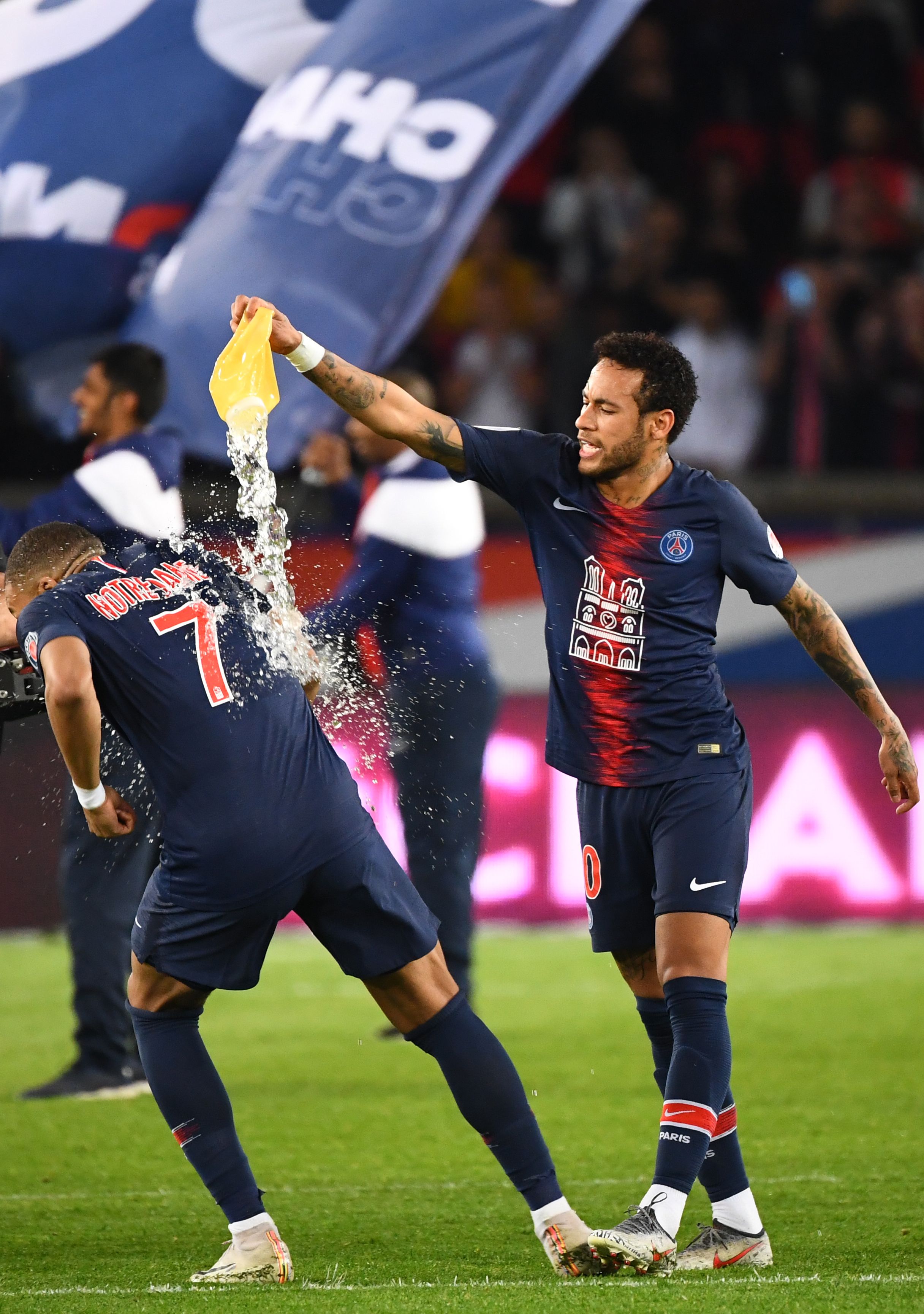 罗马0-1那不勒斯，内雷斯单刀一锤定音（那不勒斯1-0力克罗马，内雷斯单刀制胜）