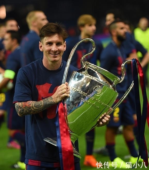 斯图加特3-2逆转奥格斯堡，昂达夫双响，米特尔施泰特点射（昂达夫梅开二度，米特尔施泰特点球建功，斯图加特3-2翻盘奥格斯堡）