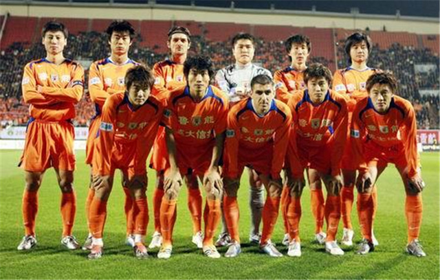 欧文：海皮亚理应被视为英超传奇，他是我最被低估的队友（欧文力挺海皮亚：配得上英超传奇地位，是我生涯最被低估的队友）