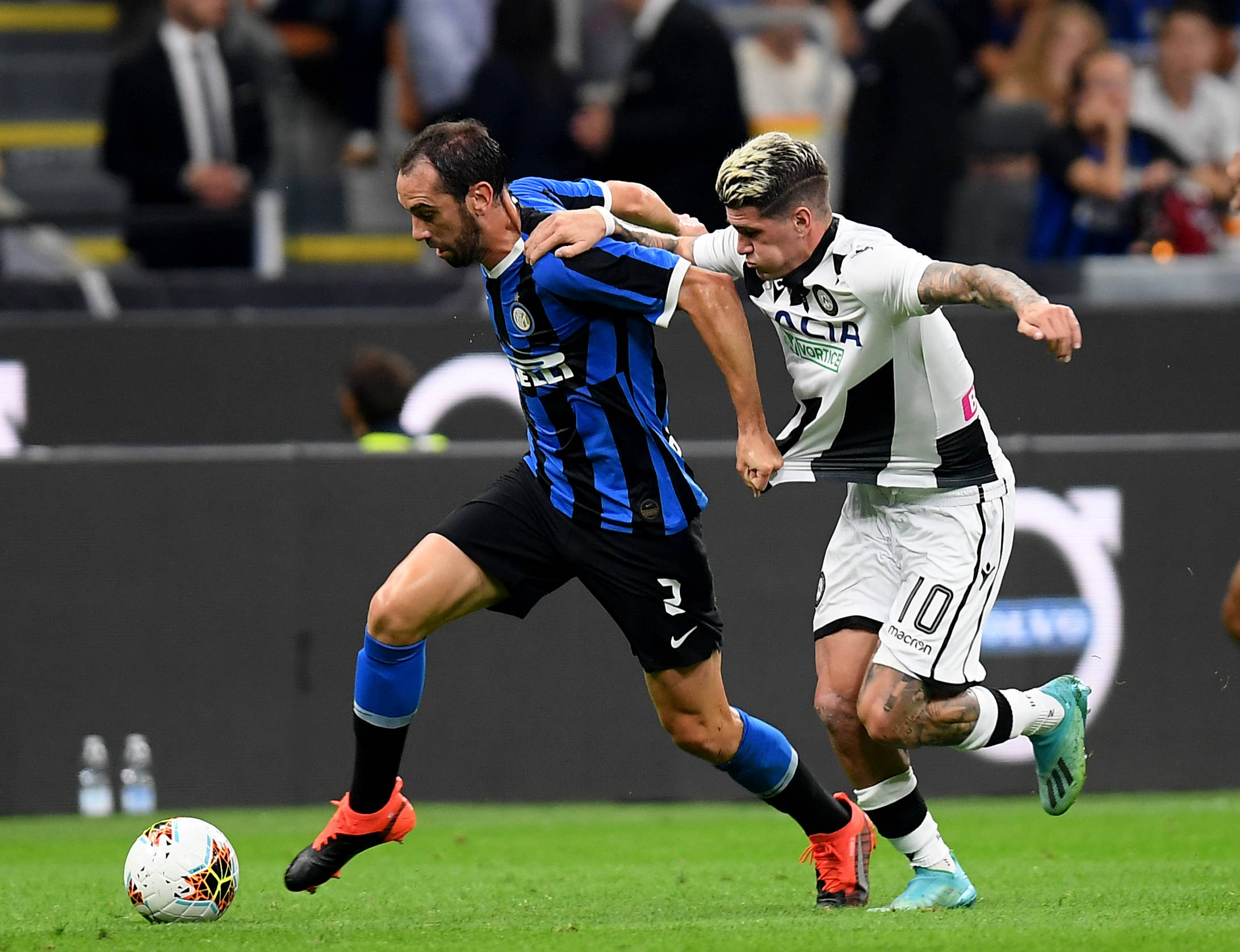 弗兰克：热刺老板必须花大钱买人，没有球队能不投资就成功（弗兰克：热刺若想成功，老板必须豪掷重金引援）