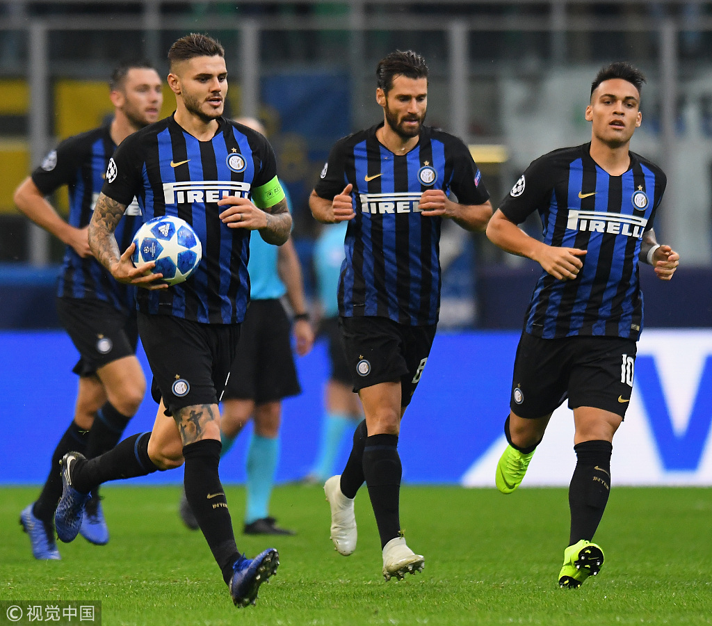 国王杯半场：姆巴佩点射+造乌龙，皇马暂2-0塔拉维亚（国王杯半场战报：姆巴佩点球破门又造乌龙，皇马暂2-0领先塔拉维亚）