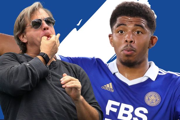 欧文快攻压哨上篮，全场沸腾（欧文压哨快攻上篮引爆全场）