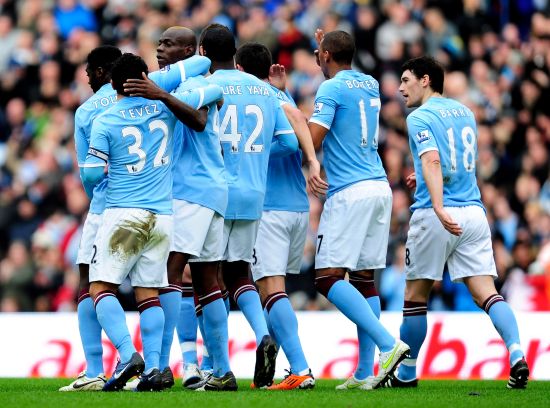 5000字解析萨拉赫爆炸采访 凭啥别人犯错能保住位置，我不行？（5000字深度解读萨拉赫火爆访谈：凭什么别人犯错还能稳位置，我就不行？）