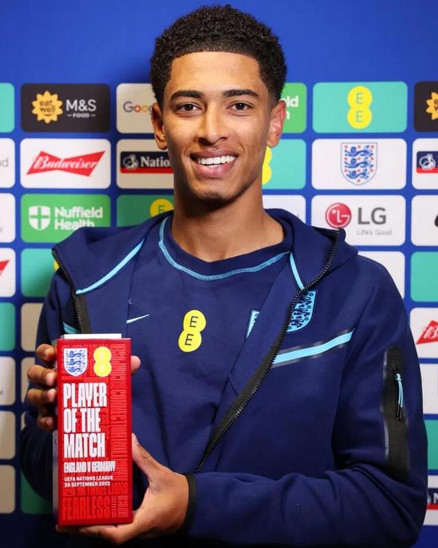 亚亚-图雷：曾以为里杰卡尔德嫉妒我的才华，所以不让我上场（亚亚-图雷回忆：曾误以为里杰卡尔德因嫉才而不让我出场）